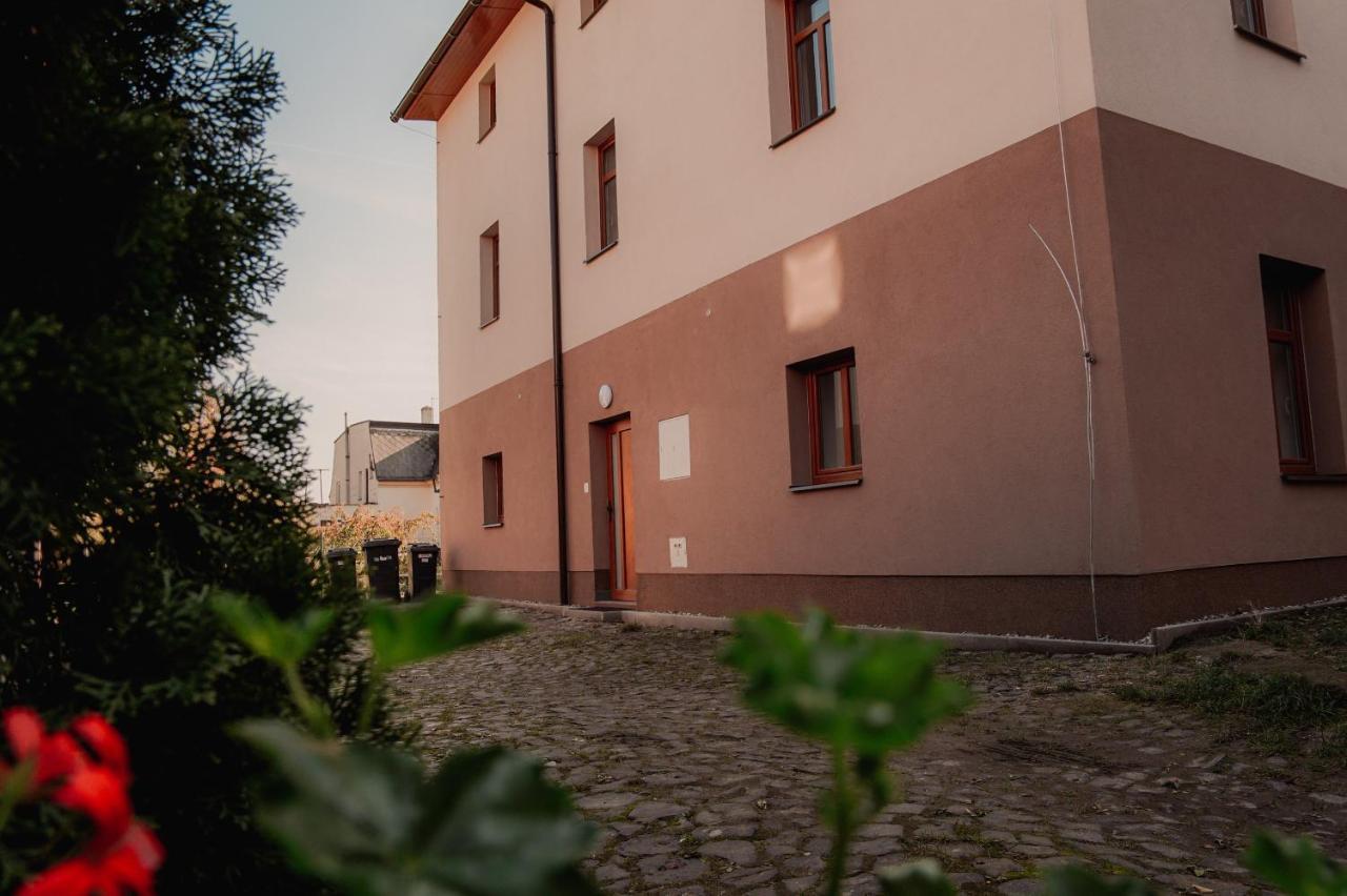 Apartmany Centrum Nový Bor Zewnętrze zdjęcie